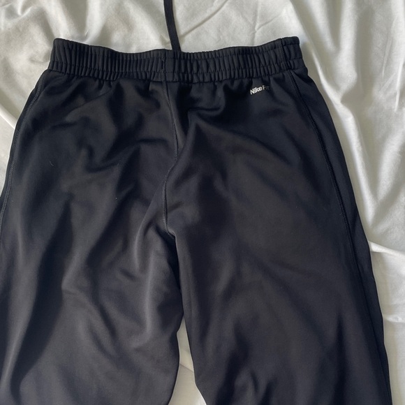Nike FIT Men’s Black Sweatpants /joggers with pockets swoosh Logo - size small - Picture 4 of 6